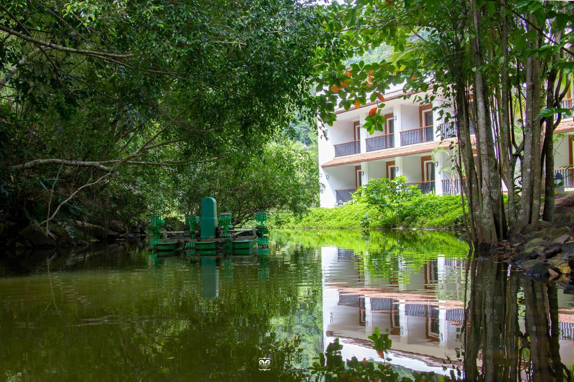 Victoria Cliff Nyaung Oo Phee Island 5*